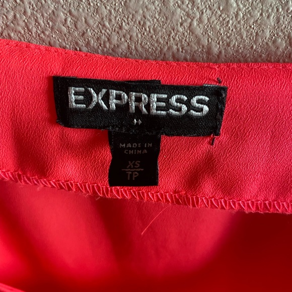 Express XS cut out short sleeve blouse hot pink - Picture 2 of 3